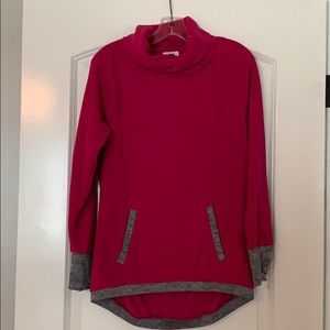 Old Navy size S fleece top